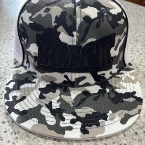 Black Camo Men's Hat